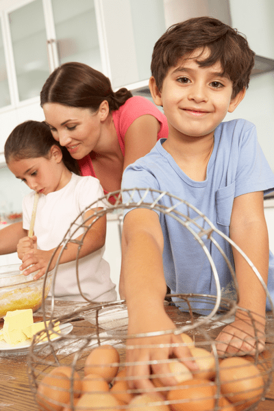 Mom doinf=g Chores with children